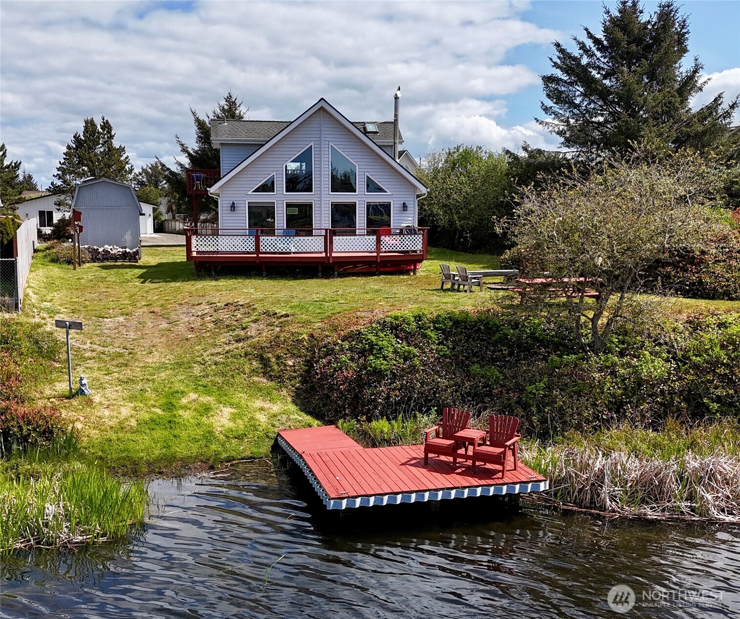 195 N Razor Clam Drive SW