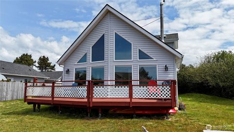 195 N Razor Clam Drive SW Ocean Shores WA 98569