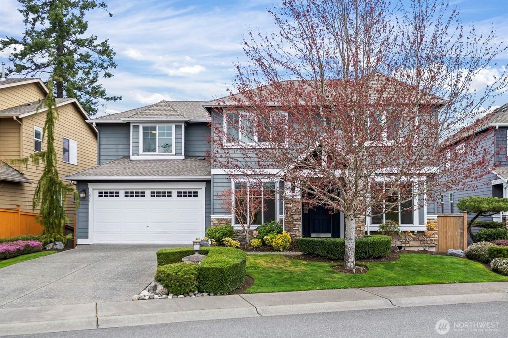 Photo of 1644 211th Avenue SE, Sammamish, WA 98075 (MLS # 2504860)