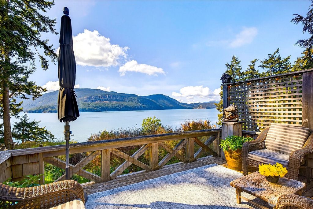 Photo of 5132 West Shore Road, Anacortes, WA 98221 (MLS # 2500906)