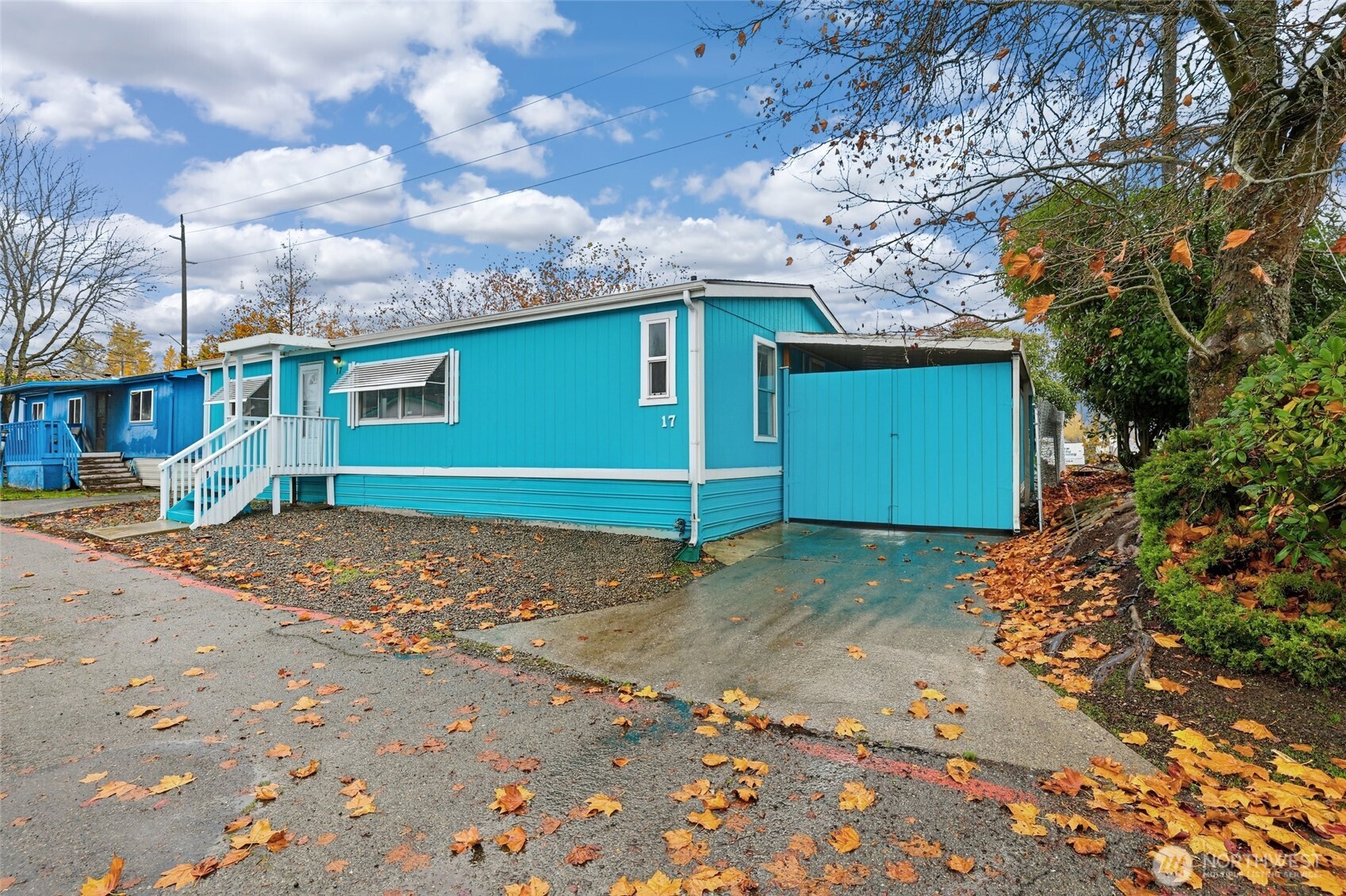 111 99th Street S 17