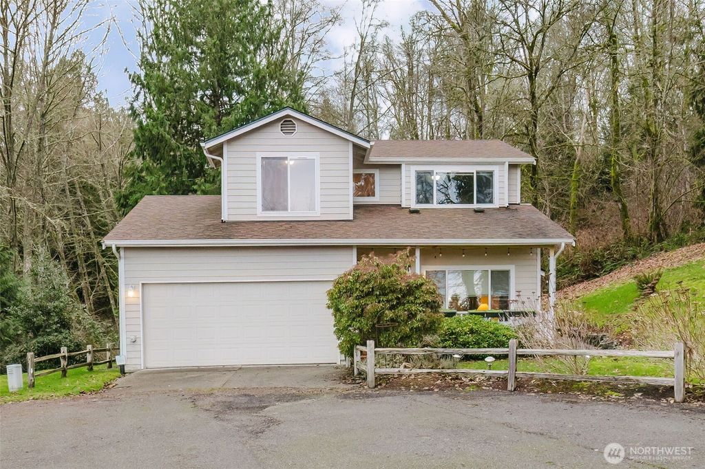 Photo of 8911 NE Roanoke Road, Bremerton, WA 98311 (MLS # 2468892)