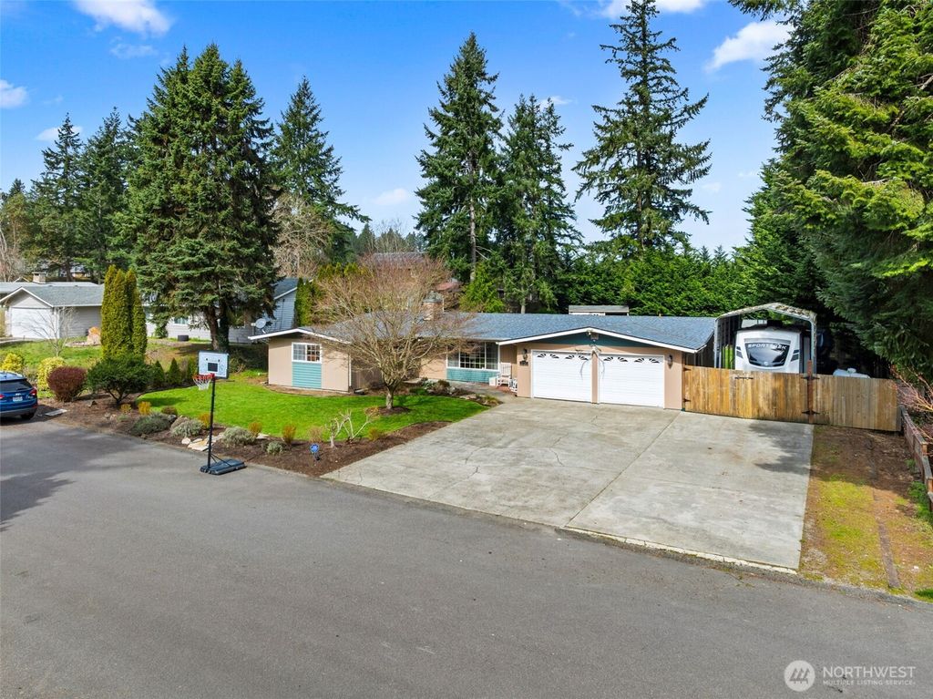 Photo of 3924 18th Avenue NE, Olympia, WA 98506 (MLS # 2497013)
