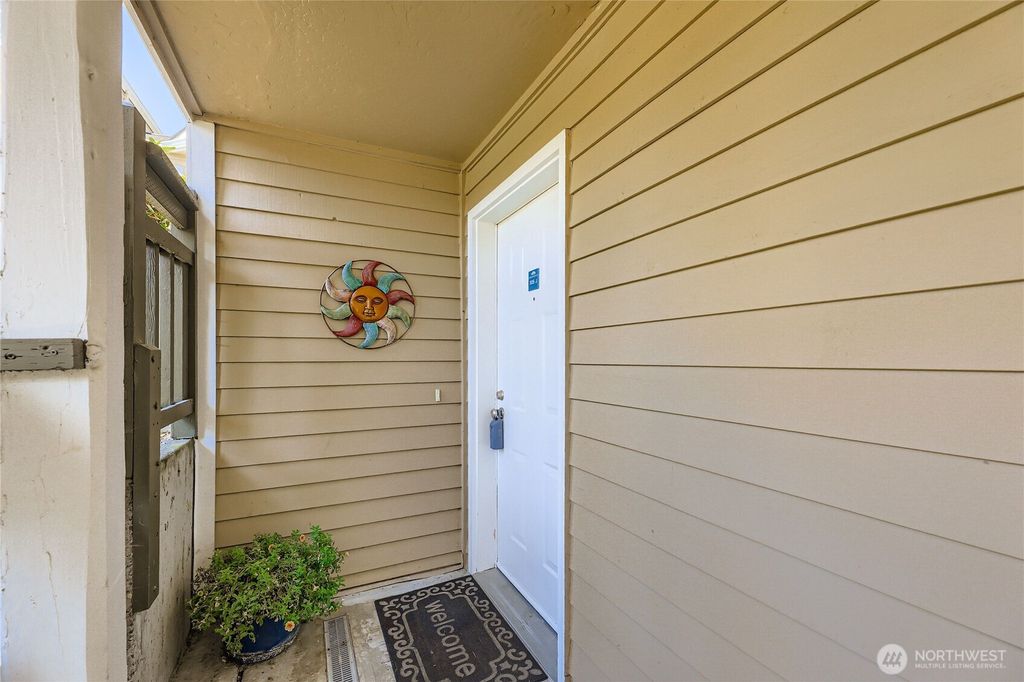 Photo of 5300 Harbour Pointe Boulevard #305J, Mukilteo, WA 98275 (MLS # 2420275)