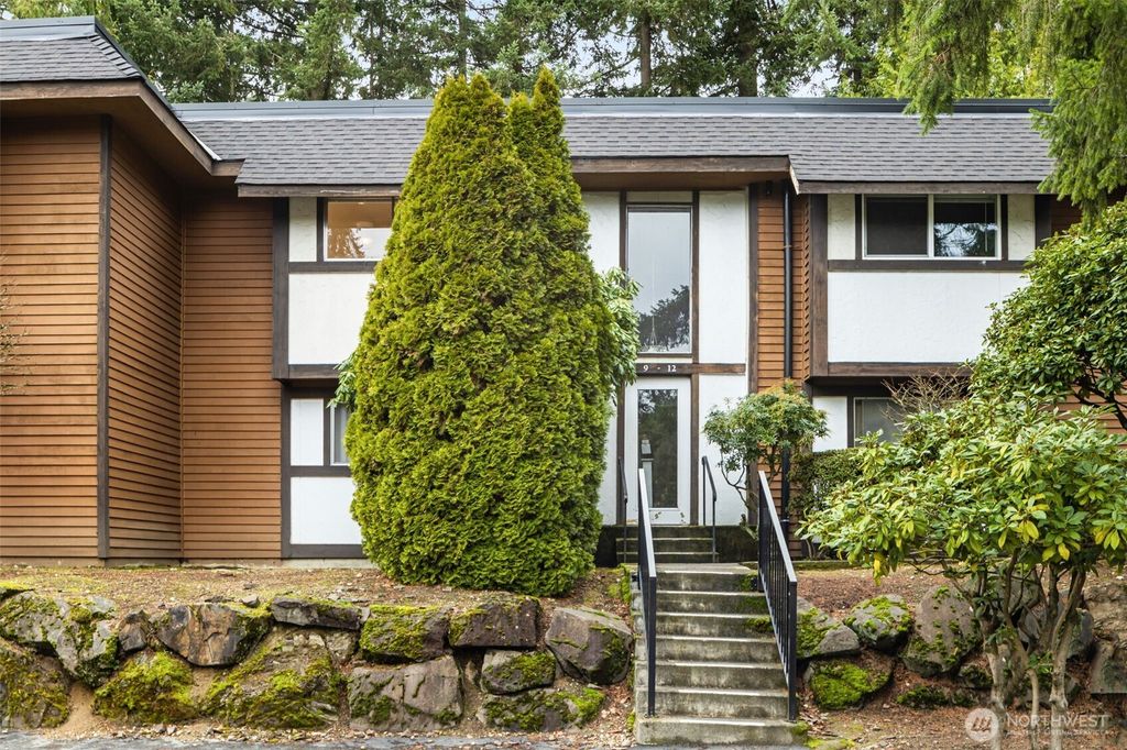 Photo of 7309 224th Street SW #E10, Edmonds, WA 98026 (MLS # 2469802)