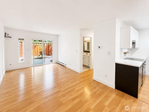 Photo of 2111 E John Street #104, Seattle, WA 98112 (MLS # 2559016)