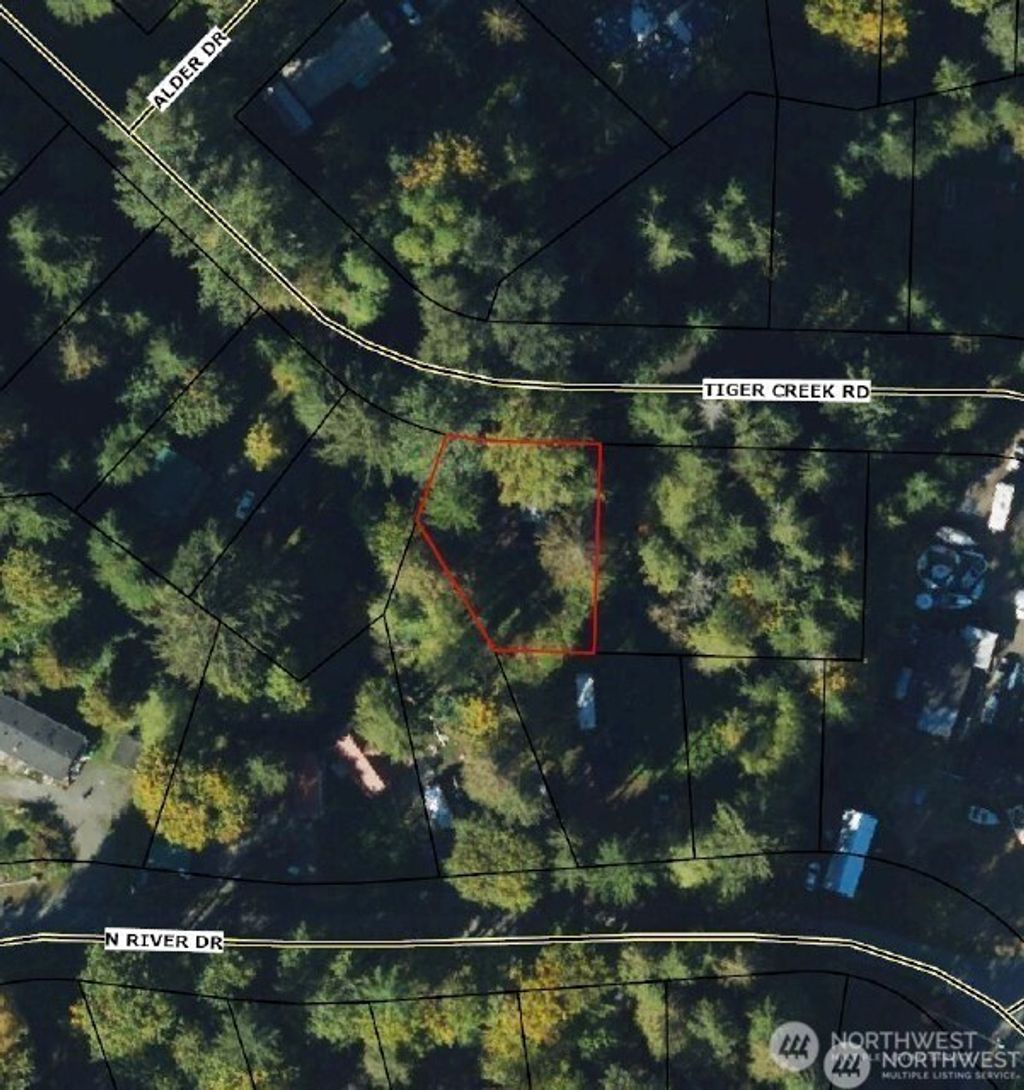 Photo of 23121 N River Drive, Granite Falls, WA 98252 (MLS # 2362922)