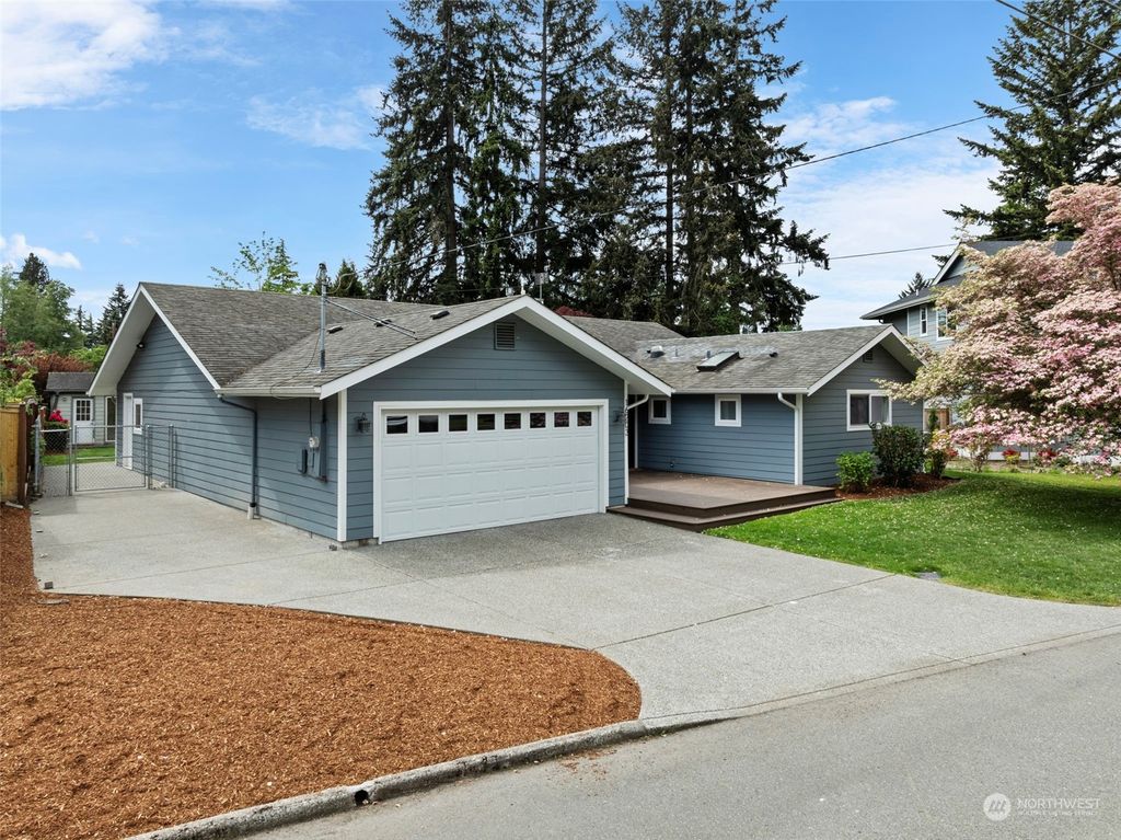 Photo of 16203 NE 3rd Street, Bellevue, WA 98008 (MLS # 2237036)