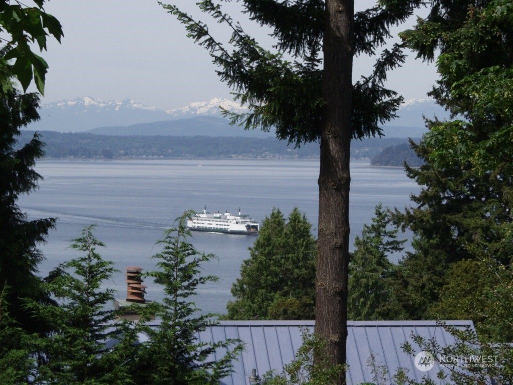 Photo of 9649 46th Avenue SW, Seattle, WA 98136 (MLS # 2277668)