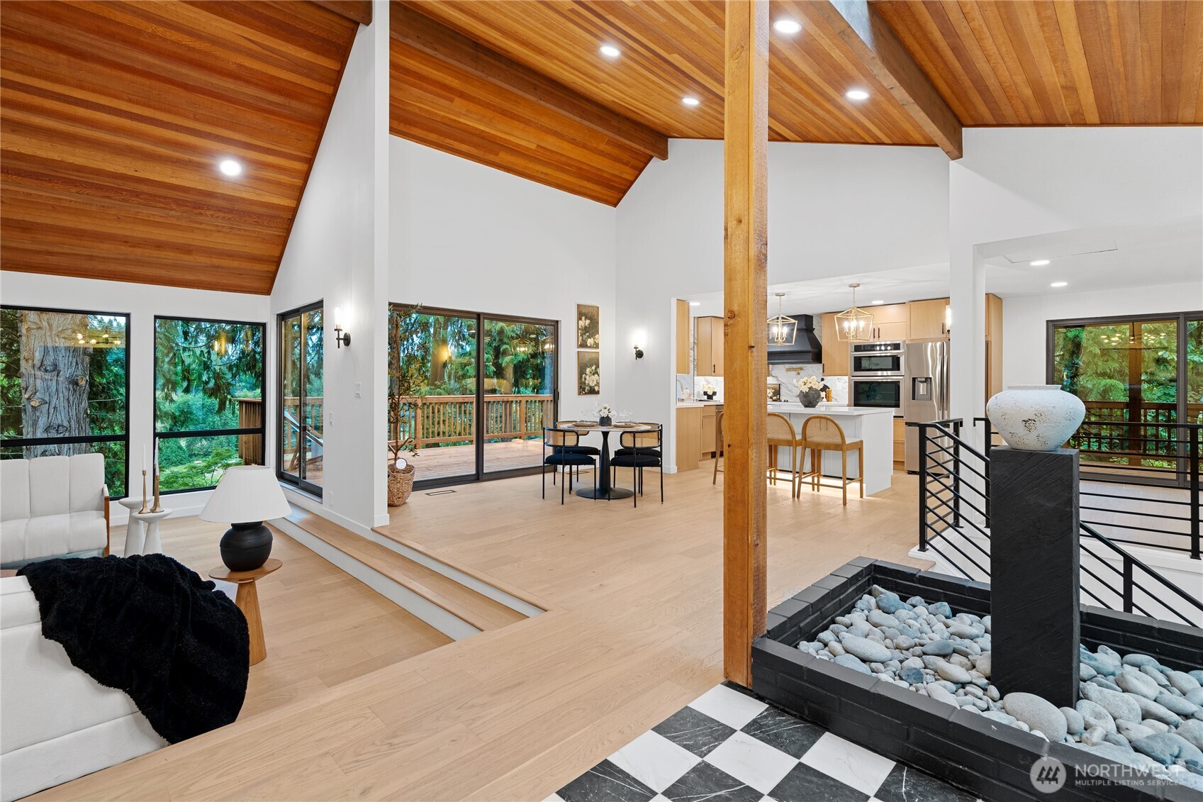 9320 Hoeder Lane