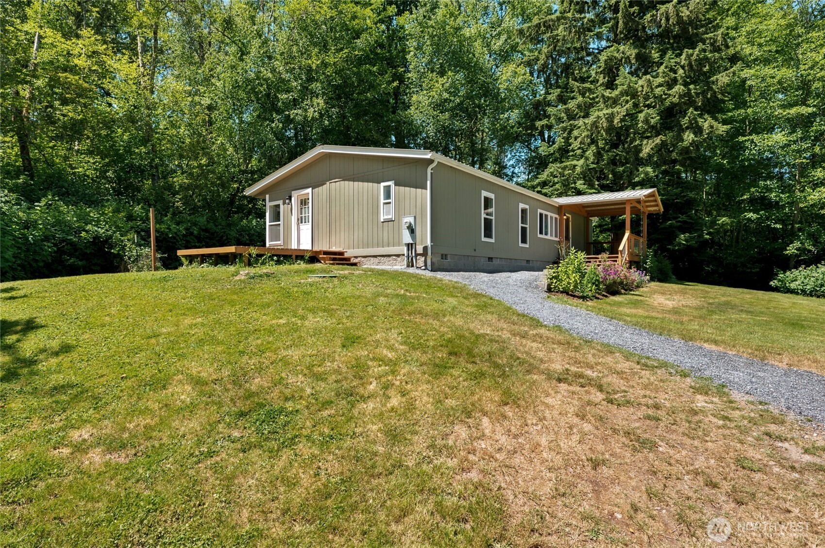 111 Shallow Shore Road