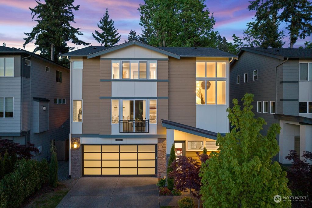 Photo of 15160 127th Place NE, Woodinville, WA 98072 (MLS # 2061056)