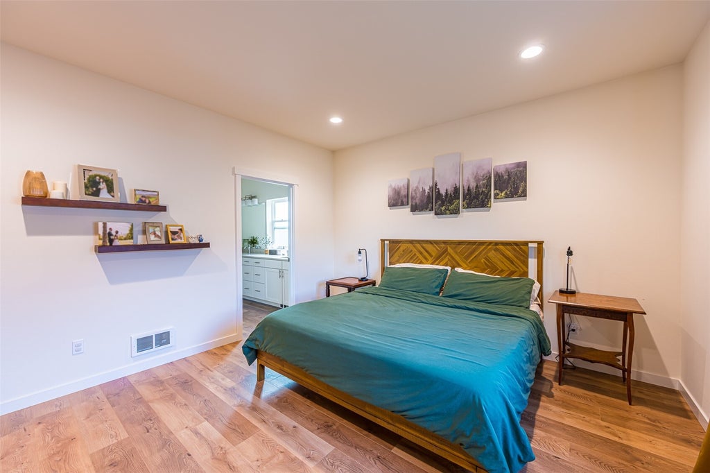 Photo of 1406 Rook Drive, Port Angeles, WA 98362 (MLS # 2599699)