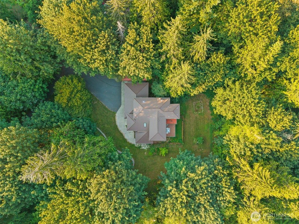 Photo of 4406 270th Avenue NE, Redmond, WA 98053 (MLS # 2468710)