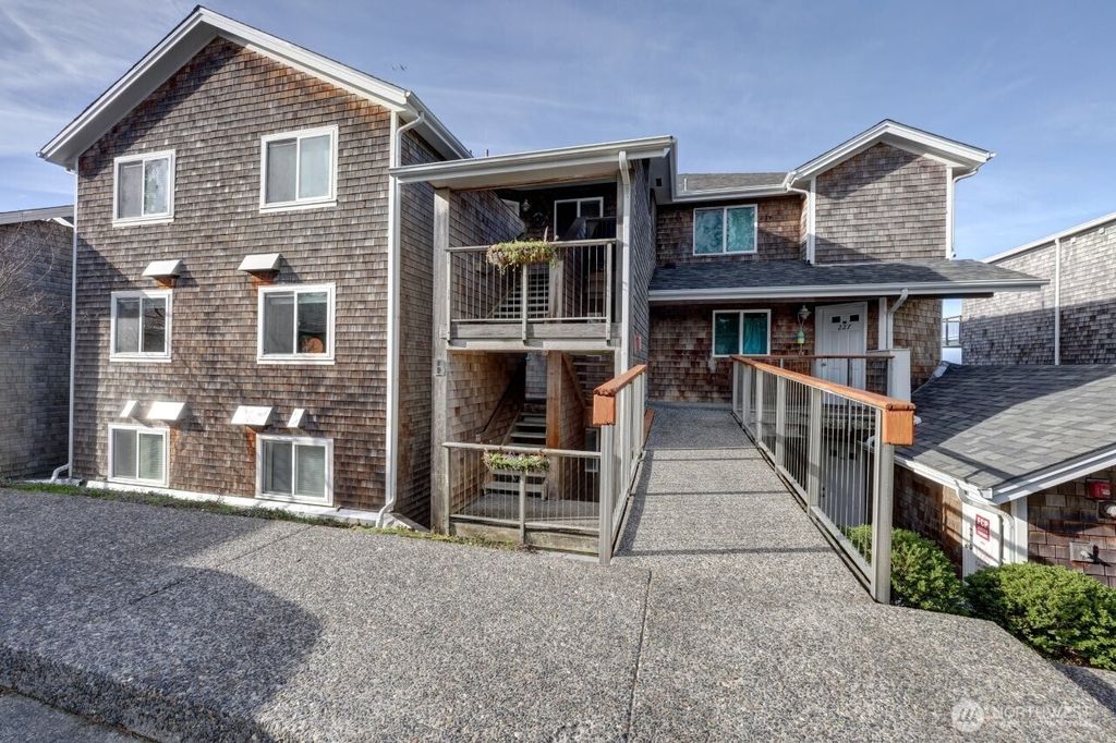 Photo of 2815 Willows Rd Rd #336, Seaview, WA 98644 (MLS # 2459316)