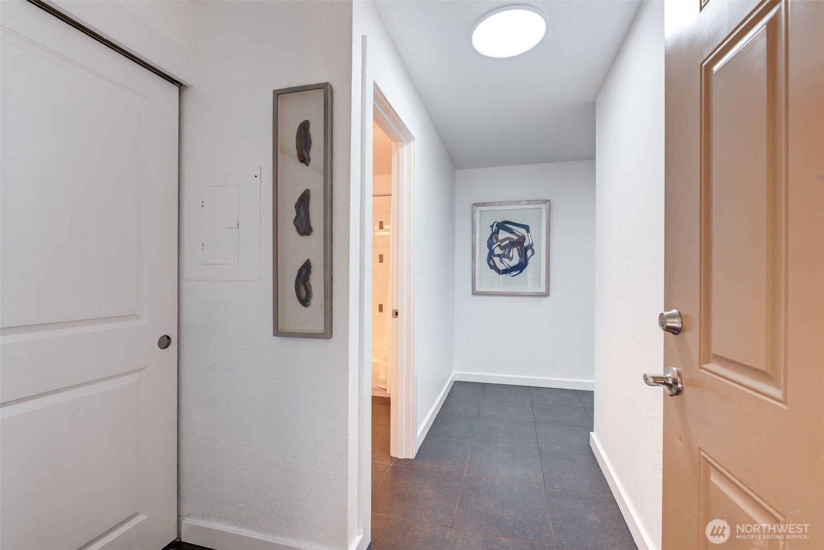 840 NE 125th Street 206