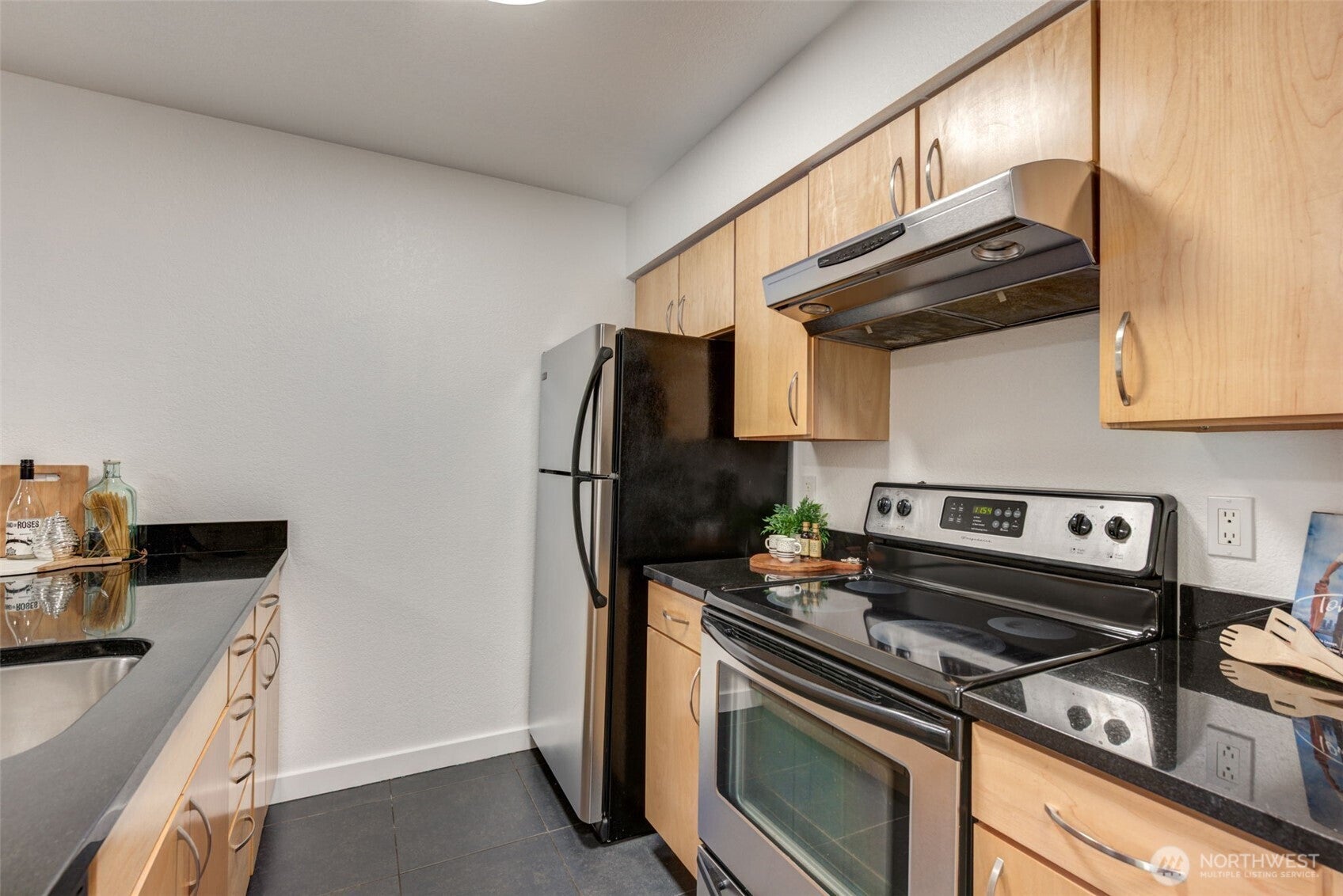 840 NE 125th Street 206