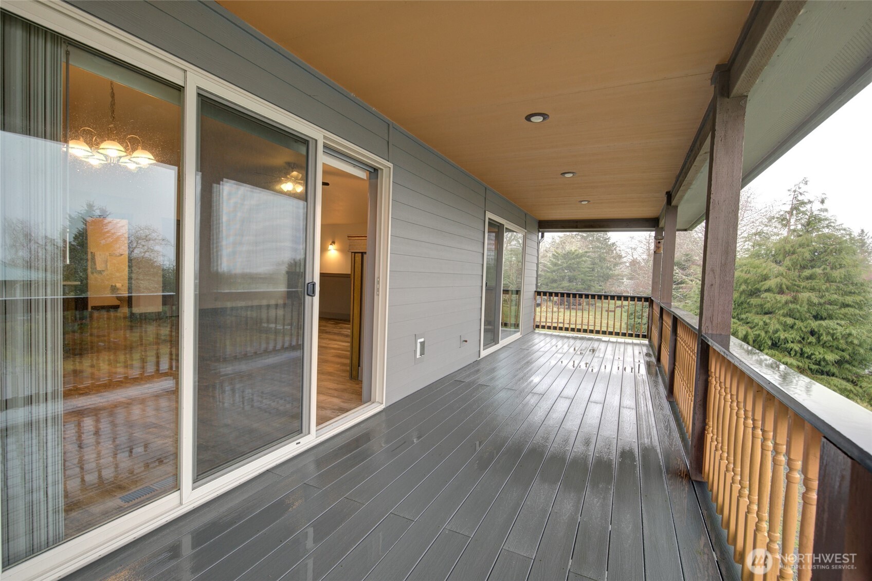 415 Olympic View Avenue NE