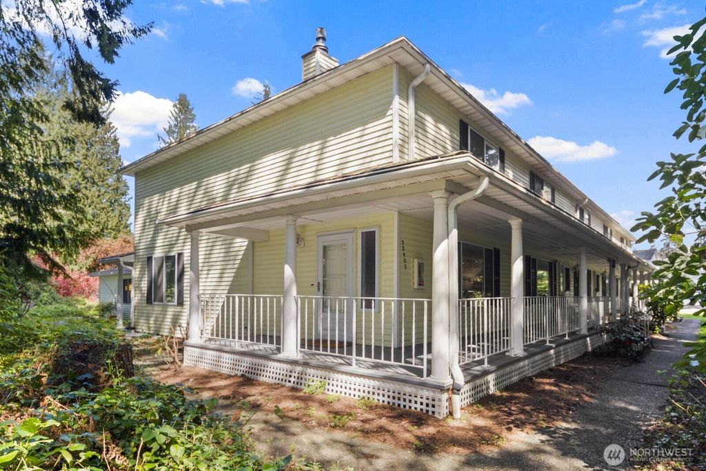 Photo of 32405 1st Place S, Federal Way, WA 98003 (MLS # 2510296)