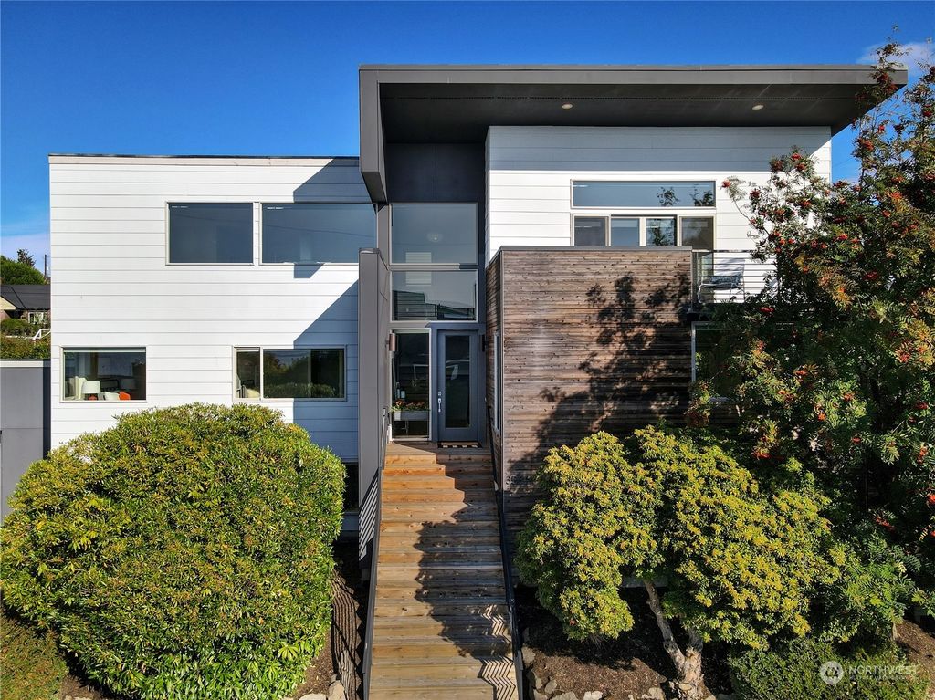 Photo of 3534 NW 60th Street, Seattle, WA 98107 (MLS # 2164376)