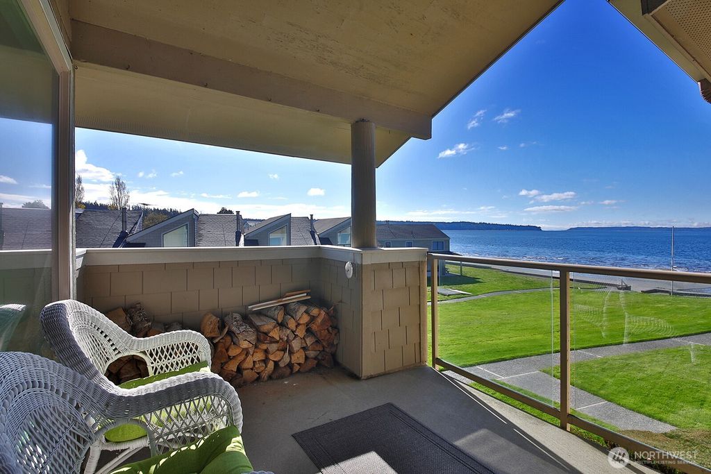 Photo of 816 Old Beach Road #203, Freeland, WA 98249 (MLS # 2525083)