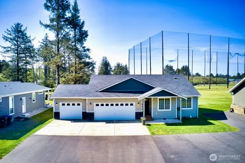 523 Puffin Avenue NE Ocean Shores WA 98569