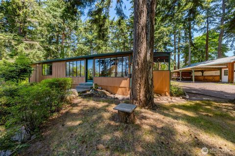 Photo of 16757 Chilberg Avenue, La Conner, WA 98257 (MLS # 2455706)