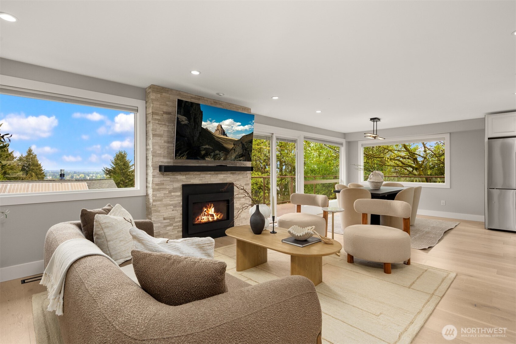 13720 94th Avenue NE