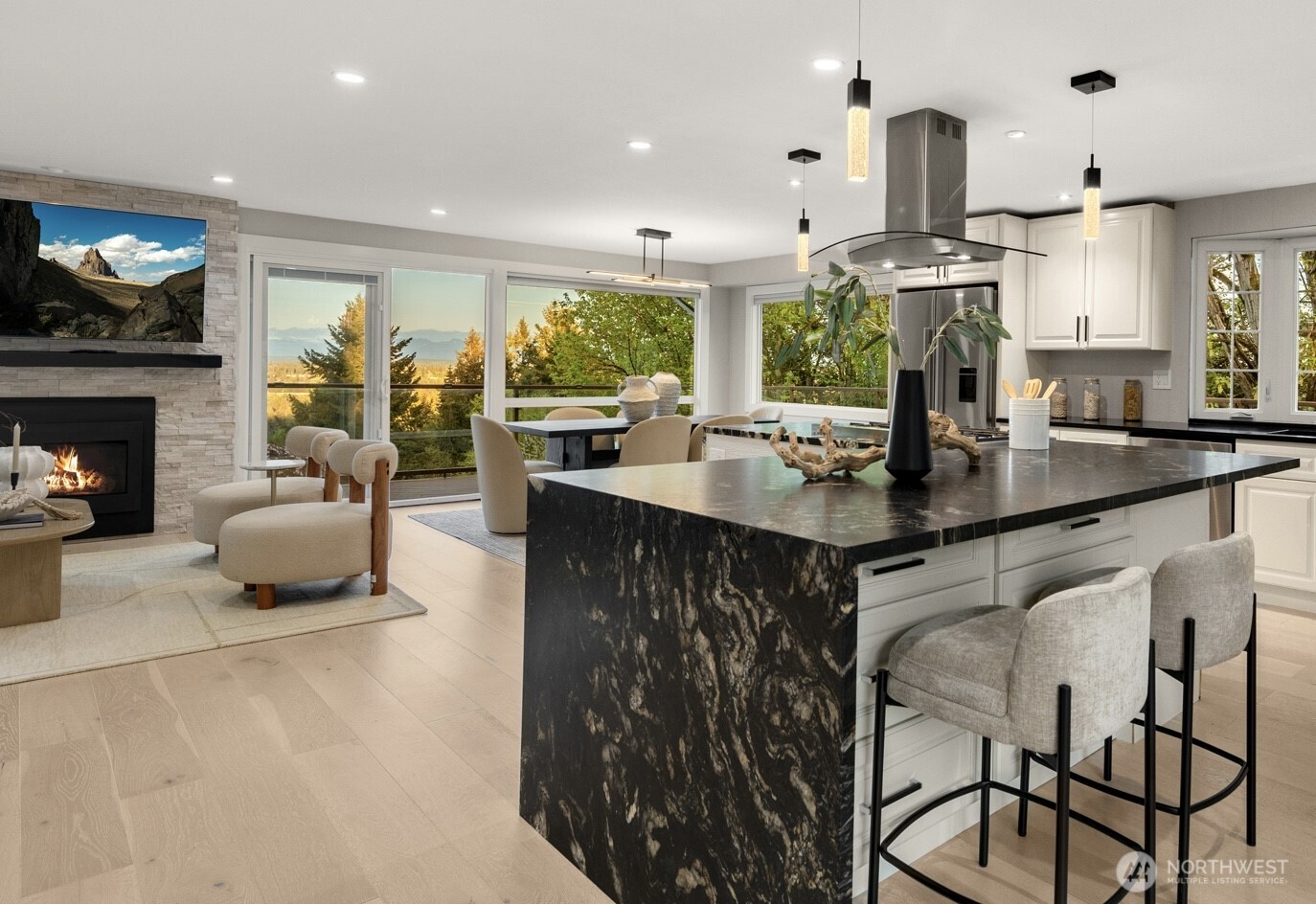 13720 94th Avenue NE