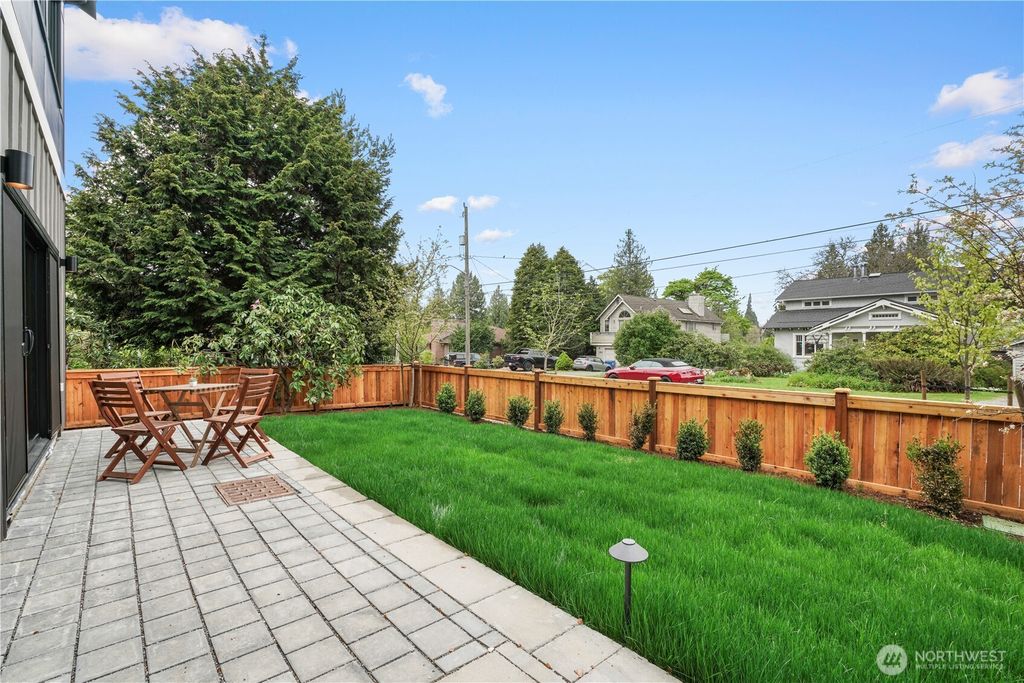 Photo of 13022 Corliss Avenue N, Seattle, WA 98133 (MLS # 2515606)