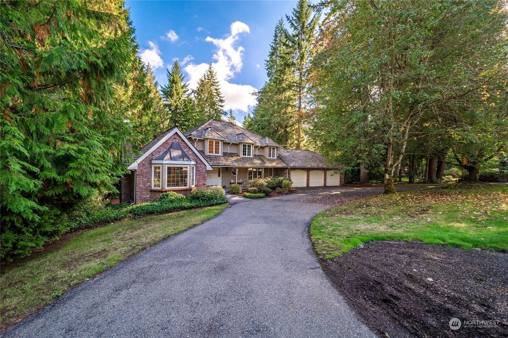 Photo of 18101 NE 146th Way, Woodinville, WA 98072 (MLS # 2166580)