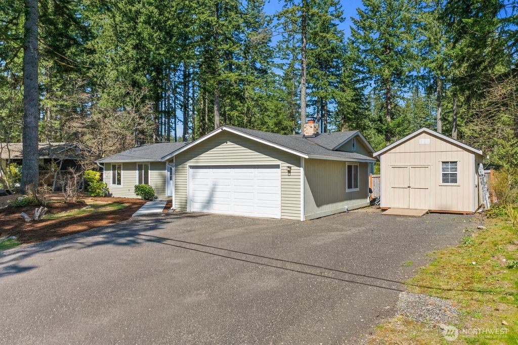 Photo of 43110 SE 173rd Place, North Bend, WA 98045 (MLS # 2504037)
