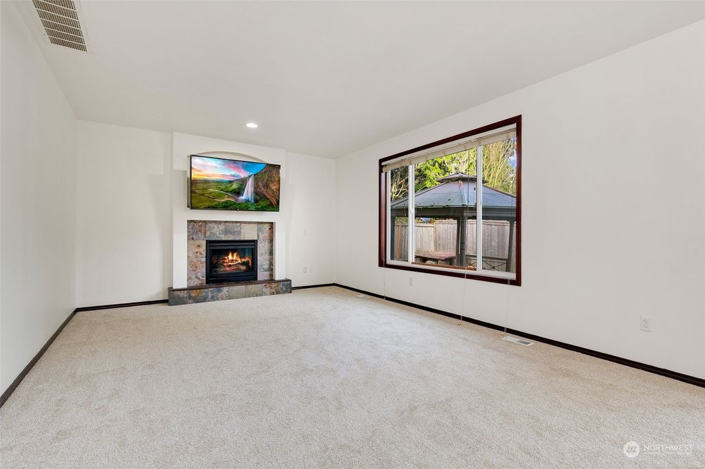 Photo of 21229 35th Avenue SE, Bothell, WA 98021 (MLS # 2191638)