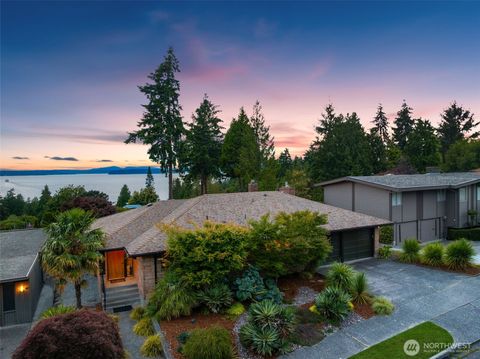 Photo of 8731 Fauntlee Crest CRST SW, Seattle, WA 98136 (MLS # 2549796)