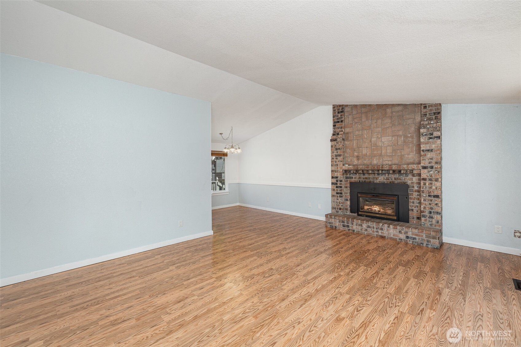 2903 155th Street E