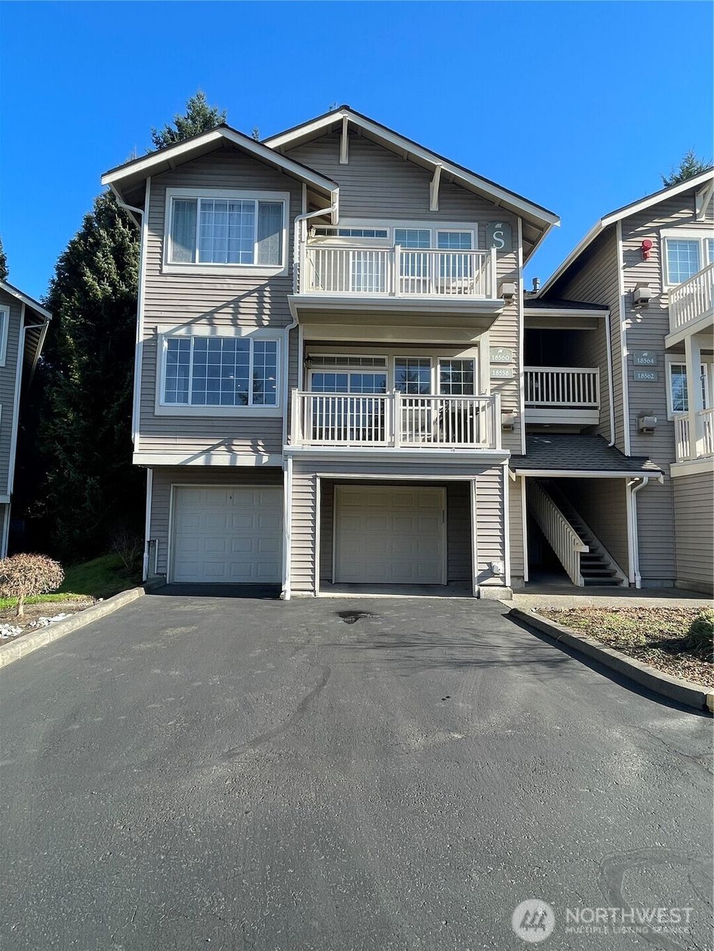 Photo of 18558 NE 57th Street #18558, Redmond, WA 98052 (MLS # 2479544)