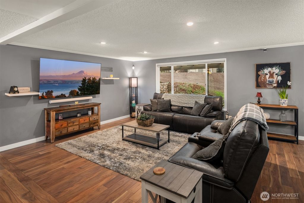 Photo of 18211 128th Place SE, Snohomish, WA 98290 (MLS # 2470849)