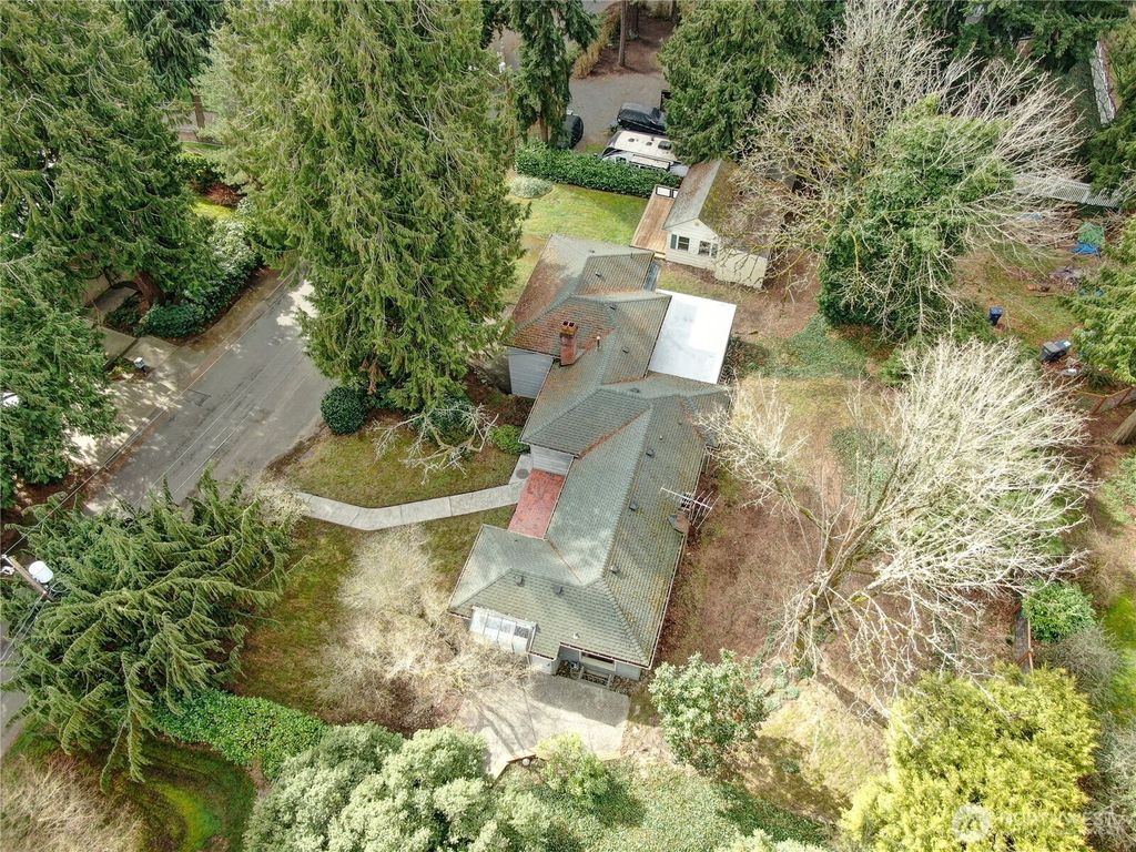 Photo of 6234 NE 130th Place, Kirkland, WA 98034 (MLS # 2340518)