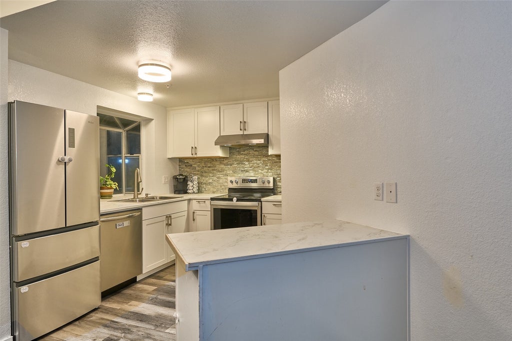 Photo of 17404 Ambaum Boulevard S #301, Burien, WA 98148 (MLS # 2599964)