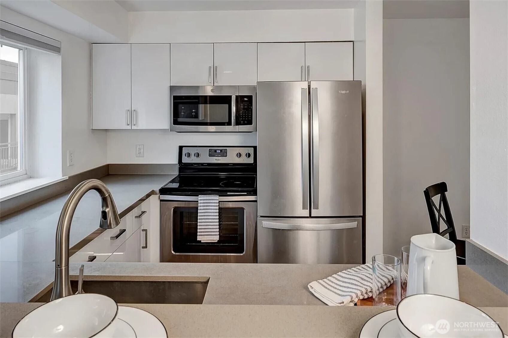 712 E Denny Wy Unit #502