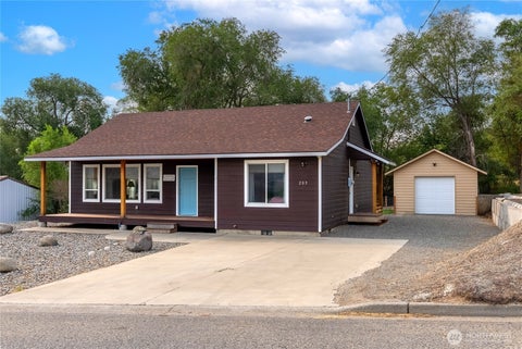 Photo of 203 2nd St, Riverside, WA 98849 (MLS # 2570829)