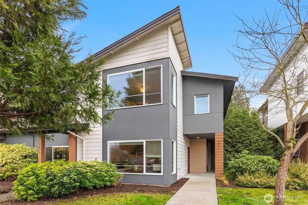 Photo of 3031 S Nevada Street, Seattle, WA 98108 (MLS # 2467130)