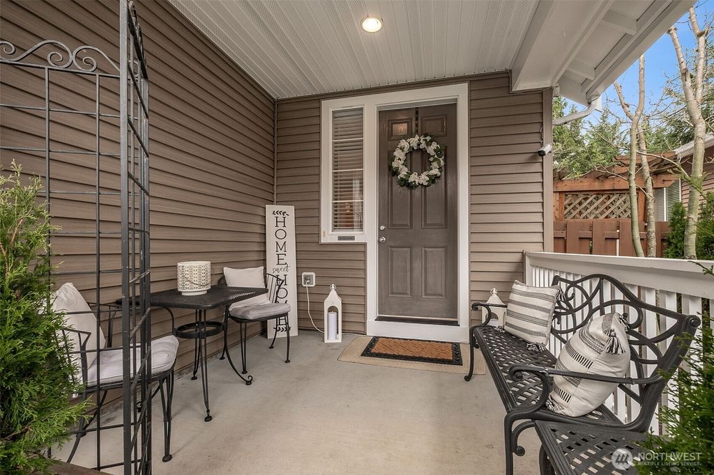 Photo of 27727 245th Avenue SE, Maple Valley, WA 98038 (MLS # 2363401)