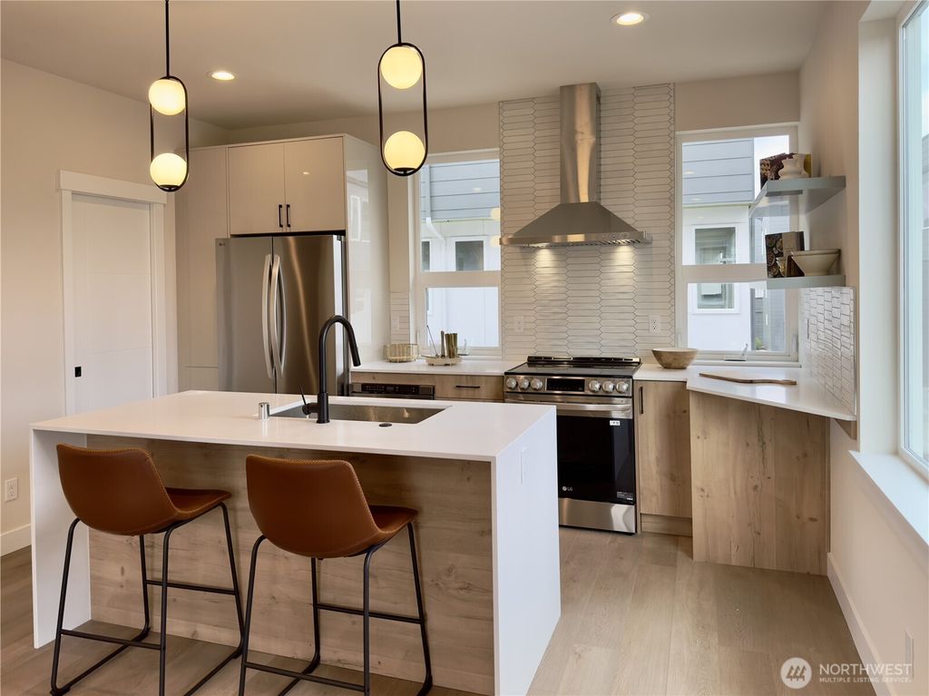 Photo of 6953 42nd Avenue S, Seattle, WA 98118 (MLS # 2502141)