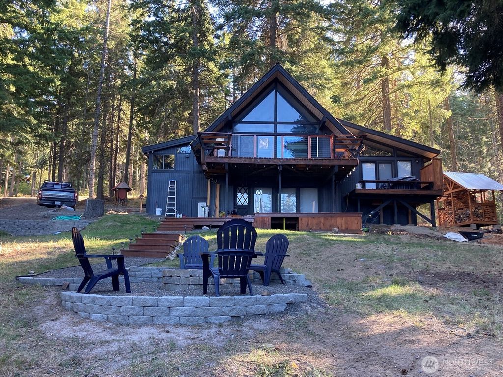 Photo of 891 Rodeo Road, Cle Elum, WA 98922 (MLS # 2517828)