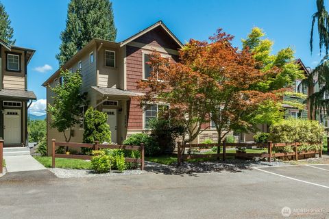 Photo of 509 E Division Street #A, Arlington, WA 98223 (MLS # 2544555)