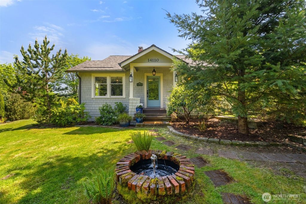 Photo of 14110 55th Avenue S, Tukwila, WA 98168 (MLS # 2369876)