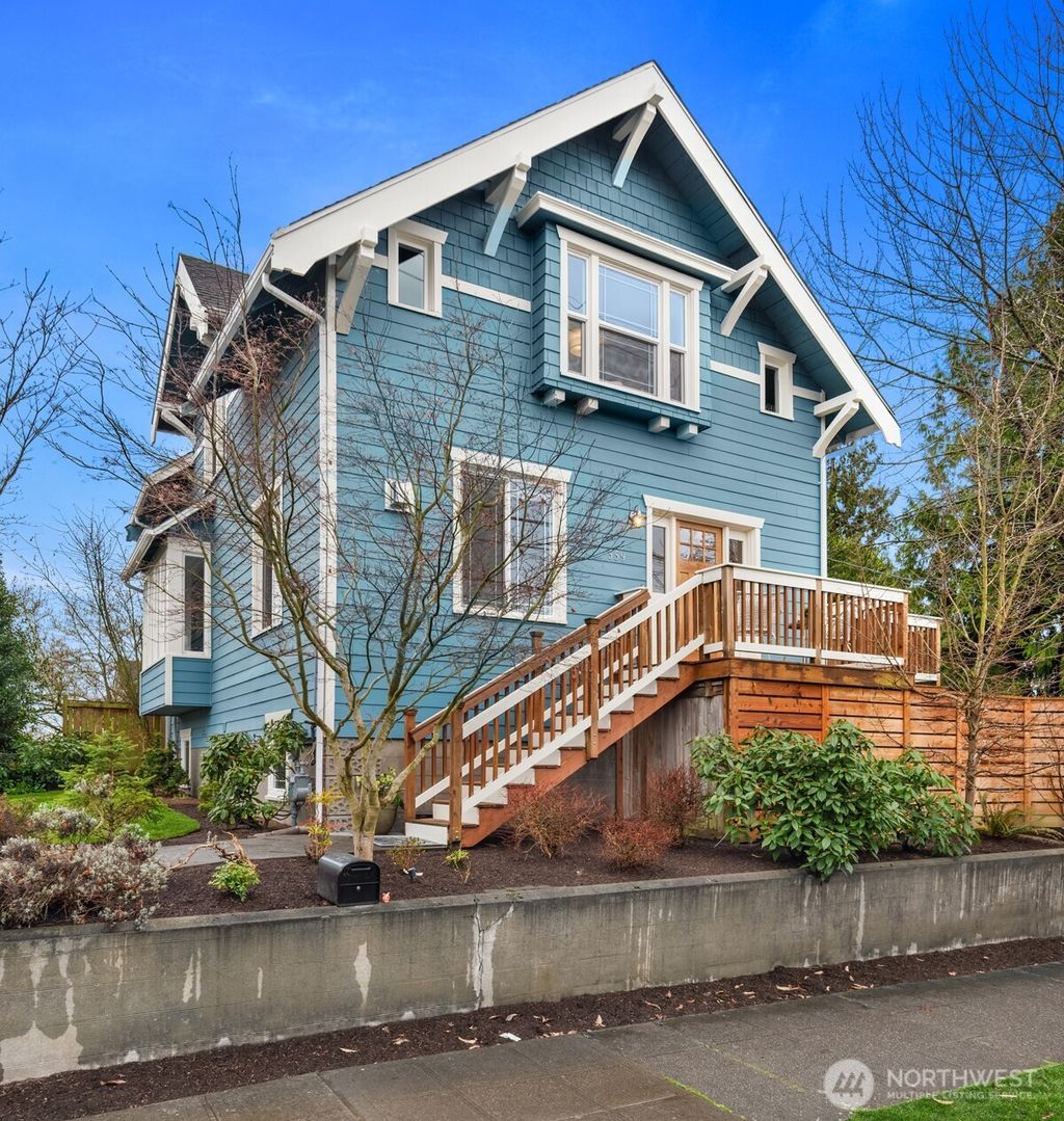 Photo of 559 N 82nd Street, Seattle, WA 98103 (MLS # 2342758)
