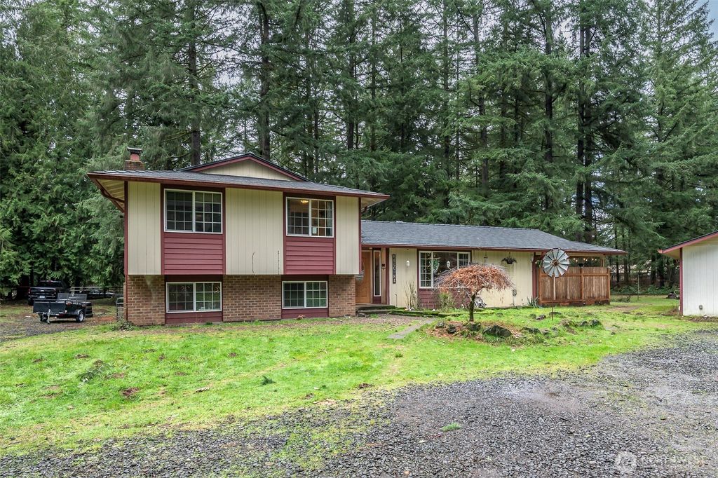 Photo of 4028 107th Avenue SW, Olympia, WA 98512 (MLS # 2461751)