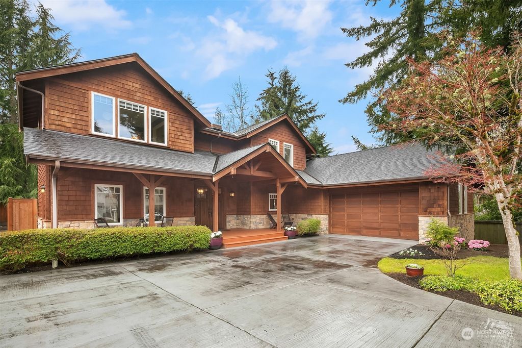Photo of 1929 4th Street, Kirkland, WA 98033 (MLS # 2053282)